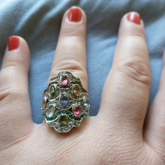 ring - Picture 3 of 4